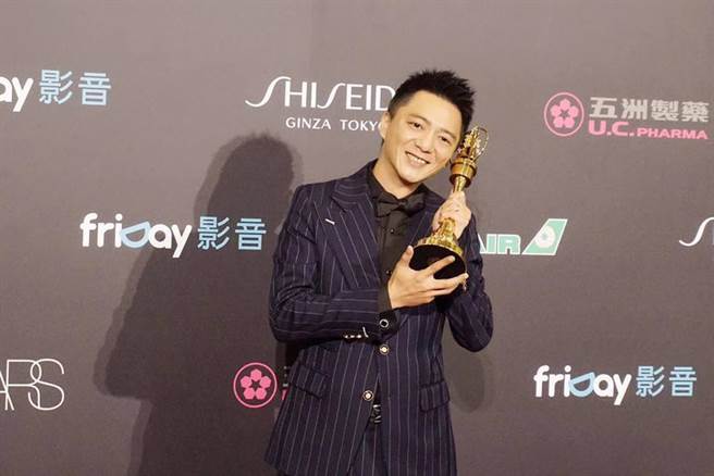 金钟视帝蓝苇华罕曝与父亲曾有长达20年的心结 (图/翻摄自蓝苇华脸书)
