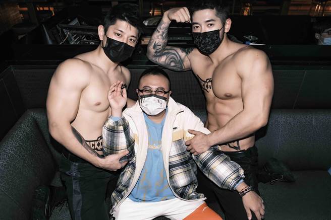 登登到同志夜店宣傳新歌。（同同情提供）