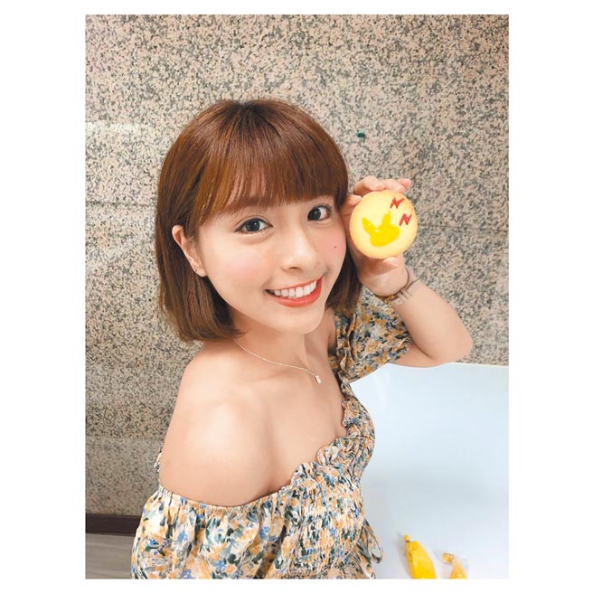 峮峮外型甜美。（摘自脸书）