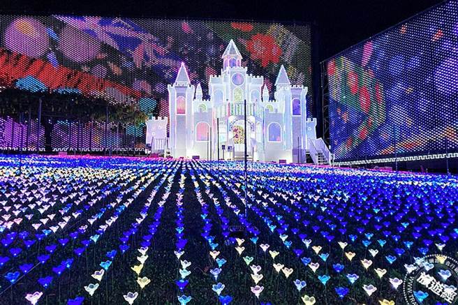 足立花卉公园内的花城堡灯饰（图片：日本栃木县提供）