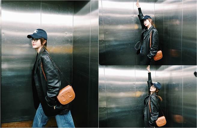 下班的秦岚雀跃地在电梯玩自拍。（图／取材自秦岚工作室微博）