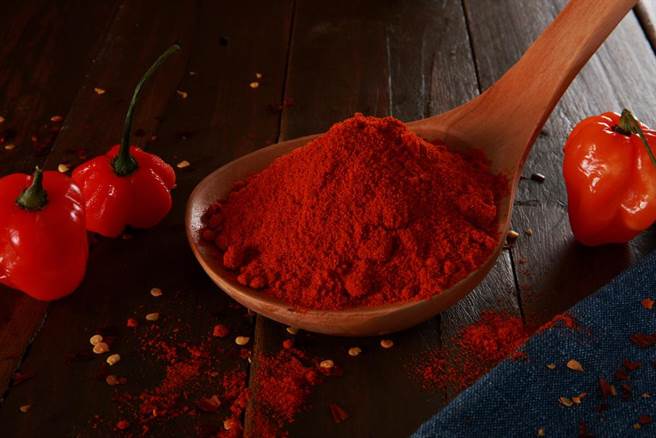 人妻狠招「保险套泡辣水」想抓老公偷吃，结局出人意料。（示意图，达志影像/shutterstock）