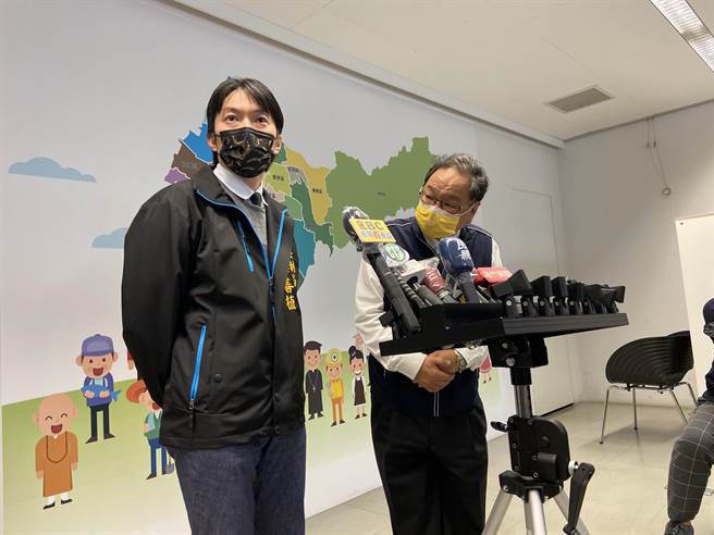 法制局长李善植说，宫庙纷争民事诉讼解决，至于组织章程调阅，需为厉害关系人的信徒代表，其他人不得任意调阅，否则即违反檔案等法。（卢金足摄）