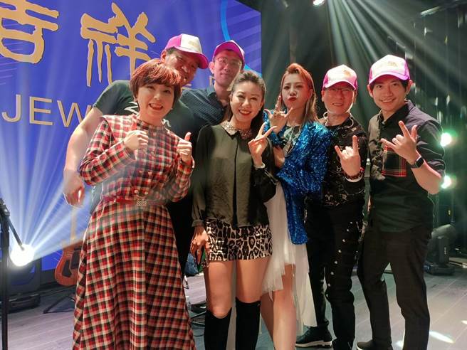 《明日之星》冠军歌手举办粉丝见面会。（宝吉祥集团提供）