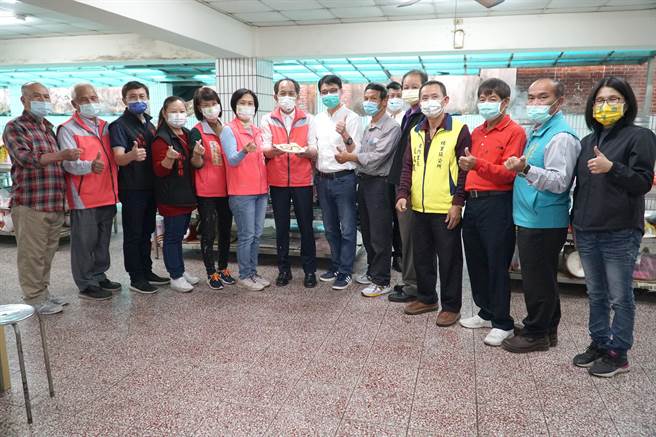 埔里传统米食萝卜糕，食农教育初体验。（民眾提供／廖志晃南投传真）