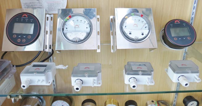 华记科技专业制造各式压力计，提供业界。图／业者提供
