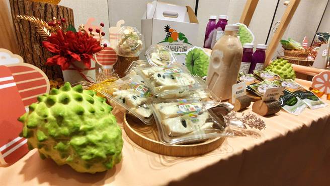 中國大陸以我國釋迦檢出介殼蟲為由，禁止我國釋迦銷往大陸，估計約影響1萬3000公噸的鳳梨釋迦銷售。（林良齊攝）