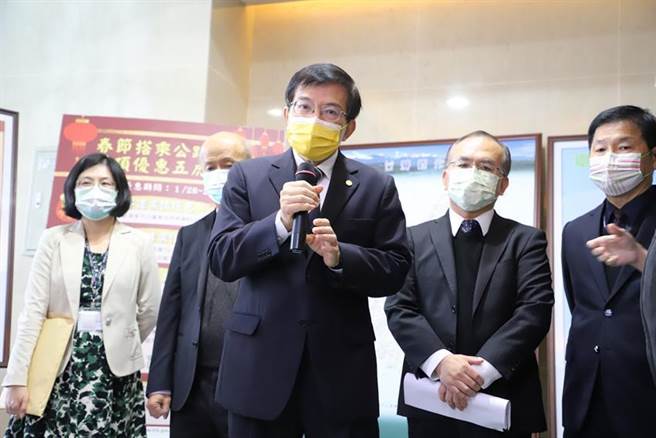 （交通部部长王国材。图／交通部提供）