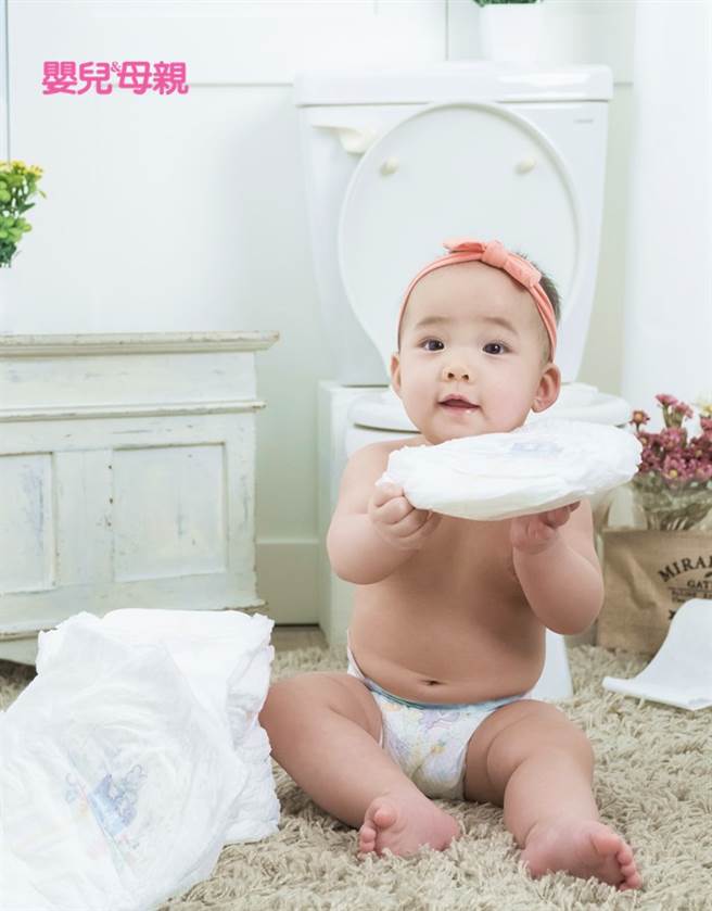 戒尿布卡关怎么办？憋不住、频尿、尿床...５方法破解！(图/婴儿与母亲提供)