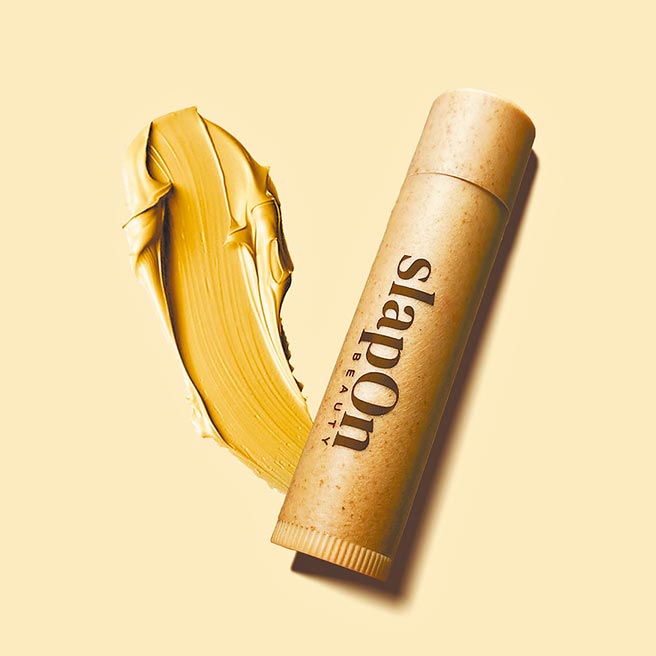 slapOn beauty植物纤维环保护唇膏。图／业者提供