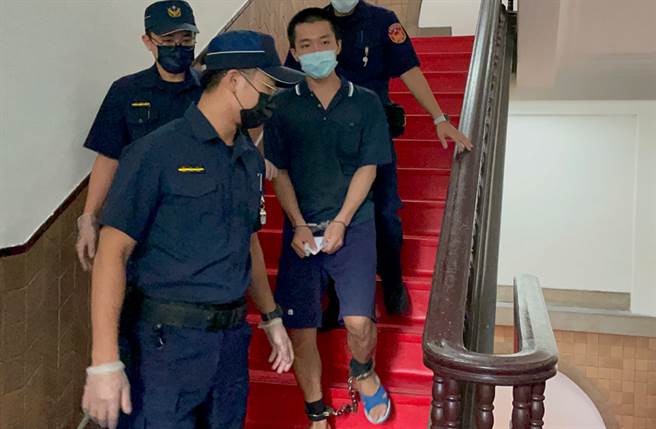 犯下新店隨機殺人案的男子王秉華，前年因吃飯問題與妻發生爭執，竟隨機殺害無辜林姓機車騎士，一審遭判死刑，二審改判無期徒刑。（中時資料照 林偉信攝）