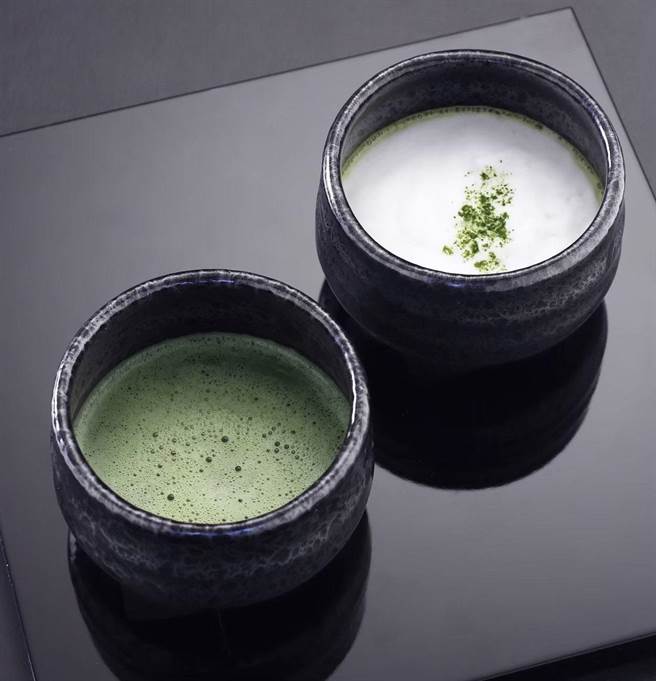 星乃珈琲店京都抹茶&amp;抹茶拿铁，使用京都宇治产的抹茶粉，价格店洽。（新光三越提供）