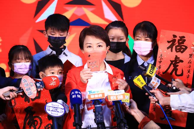 台中市长卢秀燕今天建议中央赶快调拨莫德纳，儘量释出存货给地方政府。（陈世宗摄）