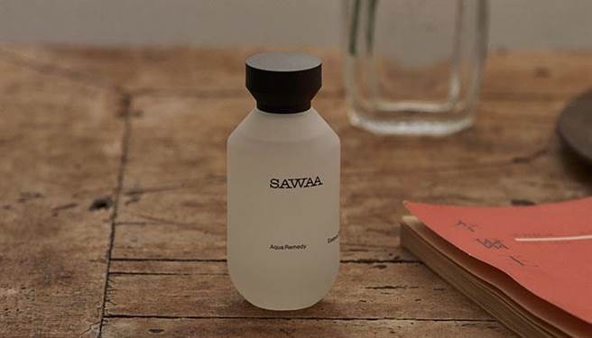 海洋深度滋養精華液。（SAWAA提供） 