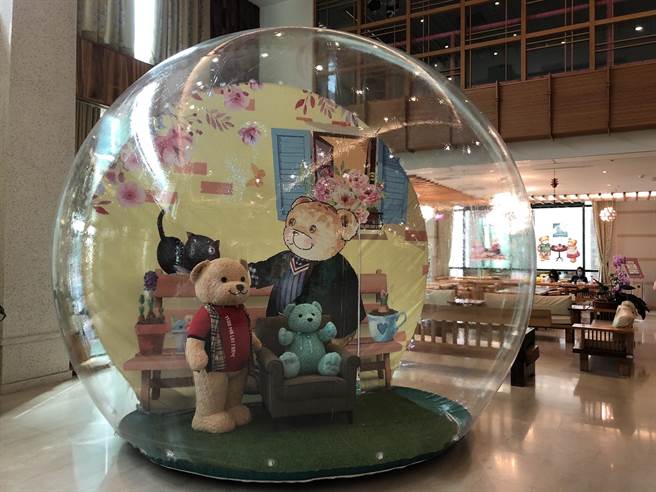 走马濑农场1月21日起至9月11日止推出「熊爱走马濑-泰迪熊嘉年华特展」，数百只大小不一可爱的泰迪熊将以各种造型出现在走马濑农场园区。（走马濑农场提供／刘秀芬台南传真）