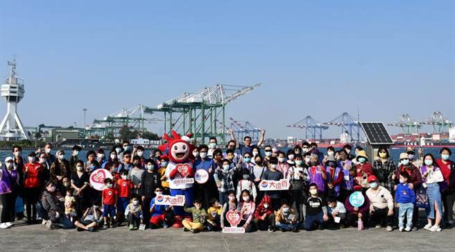 大远百推动的「远百有爱．启动梦想之旅」活动，获得热烈回响。图/大远百提供
