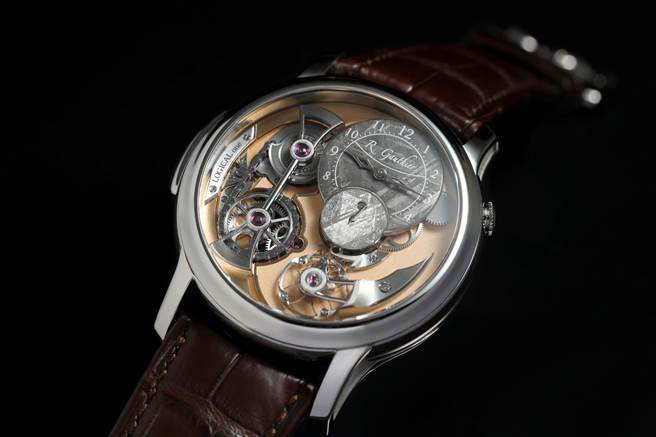 Romain Gauthier的Logical one订制腕表，白金表壳、双层陨石面盘，548万元。（瑞博品提供）