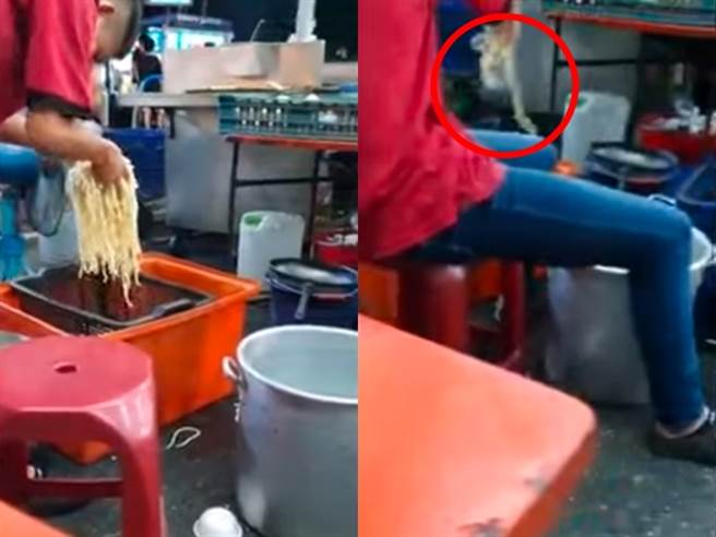 1名网友日前准备吃夜市牛排时，撞见摊位旁的员工正在分装麵条，对方竟是徒手一把捞起整坨麵条装进铁锅里，完全没戴手套，让他看到后完全不敢吃了。（翻摄自脸书「爆料公社」）