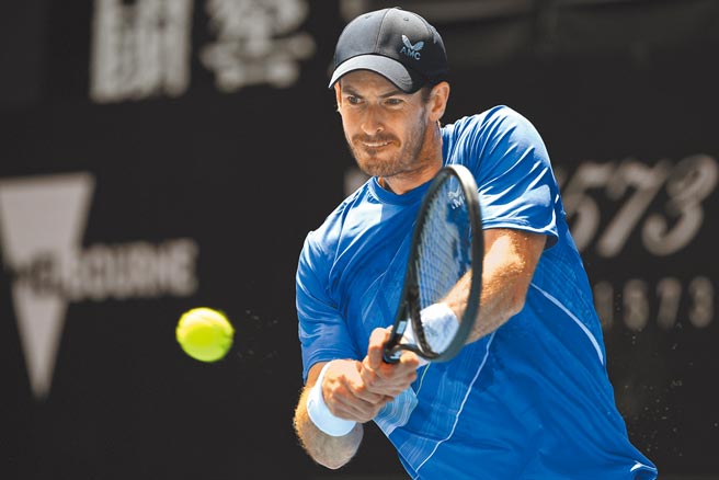 莫瑞经过5盘大战力克对手，拿下暌违5年的澳网胜利。（美联社）