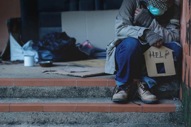 新冠疫情下富人更富，樂施會呼籲各國政府徵收一次性99%的「暴利稅」。（示意圖／達志影像）