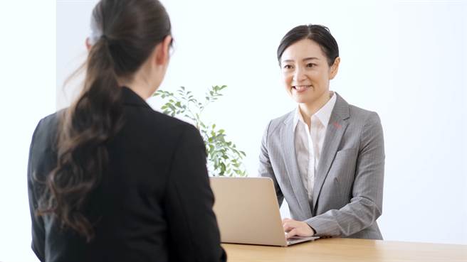 年後想轉職，女網友一舉動出事了。（圖／shutterstock）