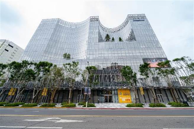 日本名店DON DON DONKI二店开幕 进军忠孝新生商圈。（DON DON DONKI提供） 