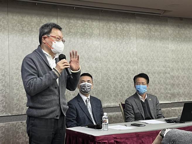 台北论坛董事长苏起今出席2022年两岸关系展望研讨会。（林劲杰摄）