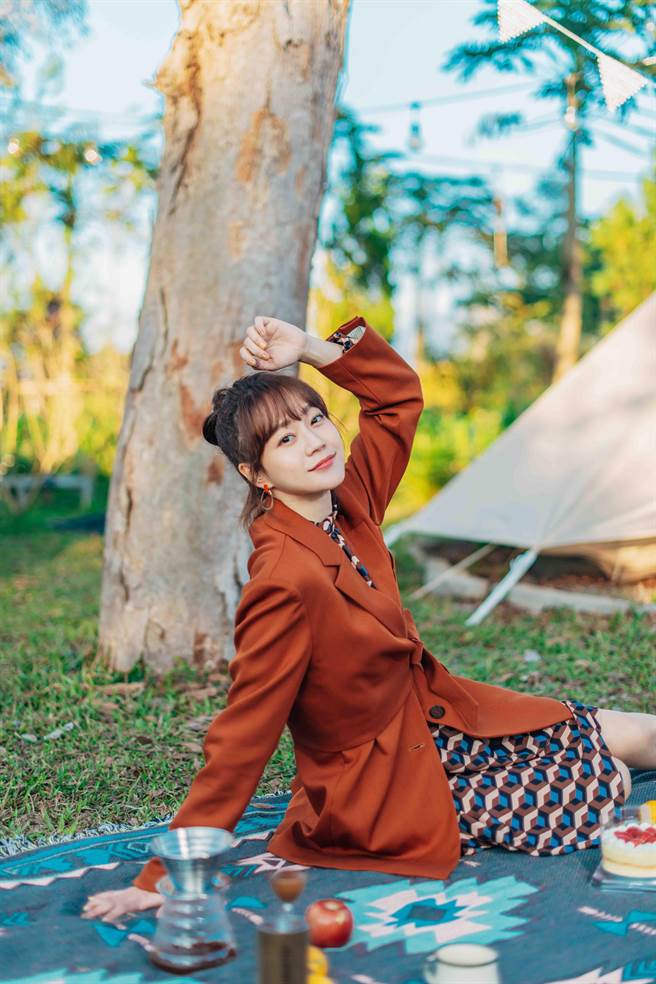 顏怡平担任企划中的海报平面设计。（旋转娱乐提供）