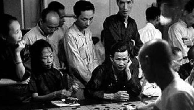 大陆民国时期的赌博场景（示意图／取自网路）