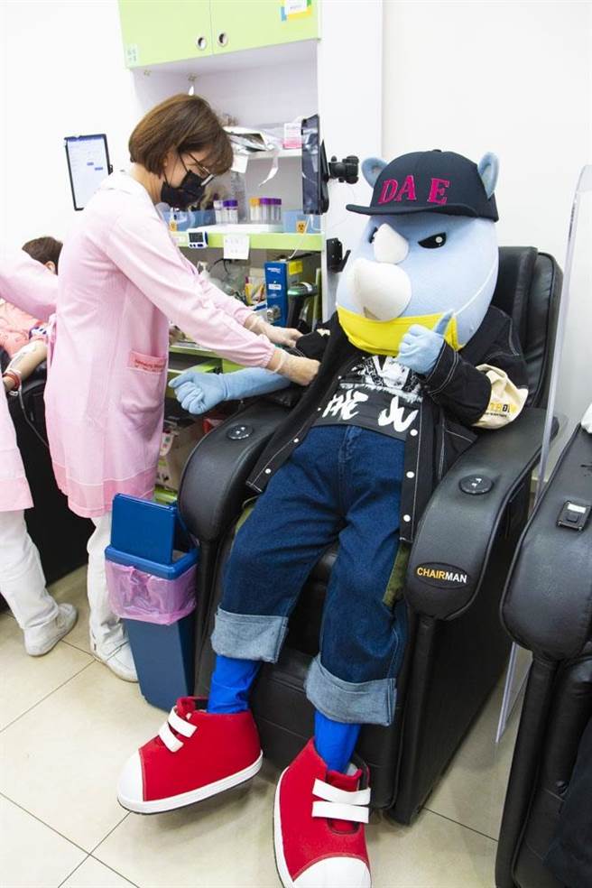 （義大開發推動捐血活動。圖／義大遊樂世界提供）