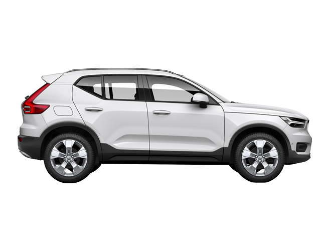 微風新春福袋加碼抽VOLVO XC40 T3 Momentum，價值159萬9900元。（微風提供）