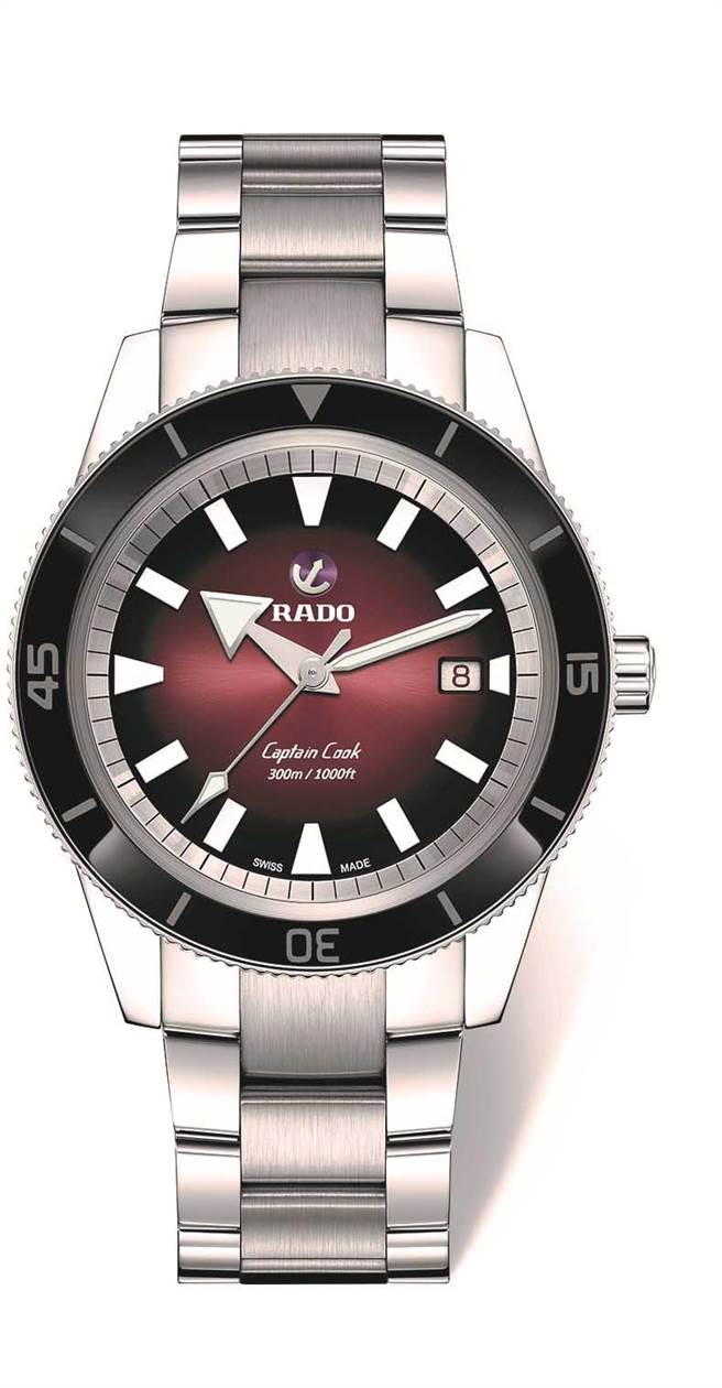 雷達表Captain Cook庫克船長300m紅黑限定款腕表，6萬4900元。（RADO提供）