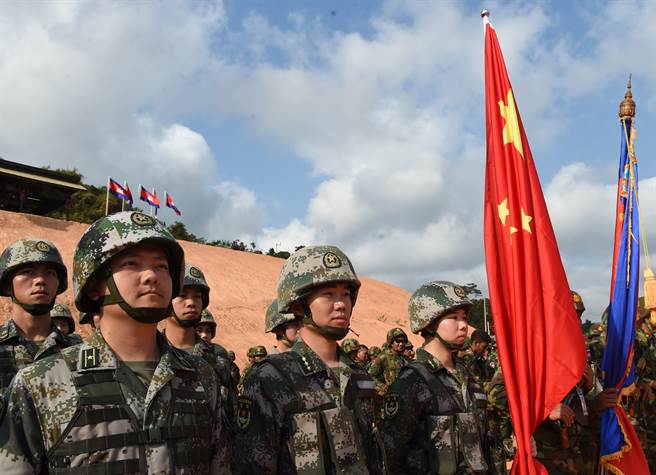 專家指出，中國大陸正面臨愈來愈嚴重的自然災害威脅，但解放軍卻缺乏對氣候變遷的全面評估與應對措施。（圖／中新社）