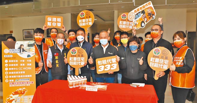 苗栗县政府推行「社会住宅包租代管计画」期望鼓励民间把閒置的房屋、旅馆转型出租，也让年轻人或弱势族群可以优惠价格租房。（李京升摄）