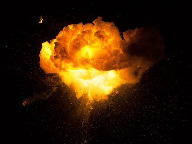 迦納礦區大爆炸。（圖為爆炸示意圖，達志影像／shutterstock提供）