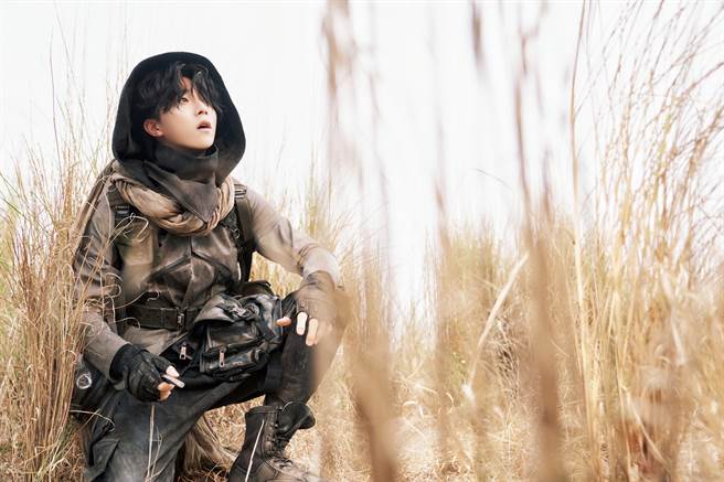 陈立农全新专辑同名单曲〈日心说〉MV现已上线。（环球音乐提供）