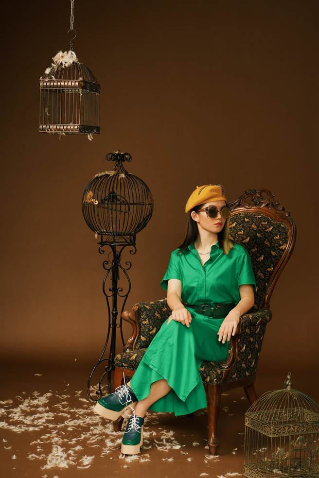 壞特？te登上美國紐約時代廣場的高樓巨型螢幕。（照片提供夢芝林）