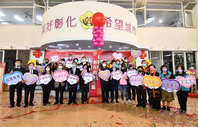 年年新春在溪州公园登场的「花在彰化」，一直都是全台行春第一品牌，今年活动从2月1日的大年初一，延续到2月13日的大年十三。（吴敏菁摄）