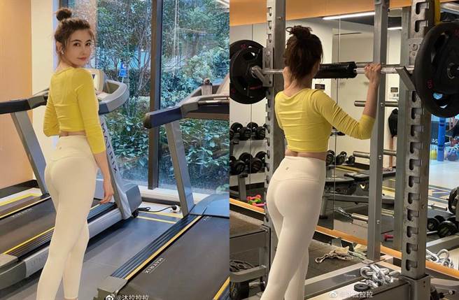 沐拉拉拉腰间挤出肉。(图／撷取自沐拉拉拉微博)