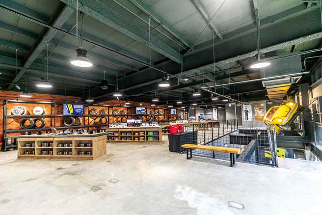 太古集团汽车百货实体店Carguru Plaza开幕。图／业者提供