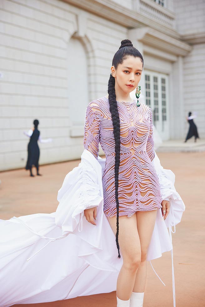 徐若瑄将于5月首度攻蛋。（索尼音乐提供）