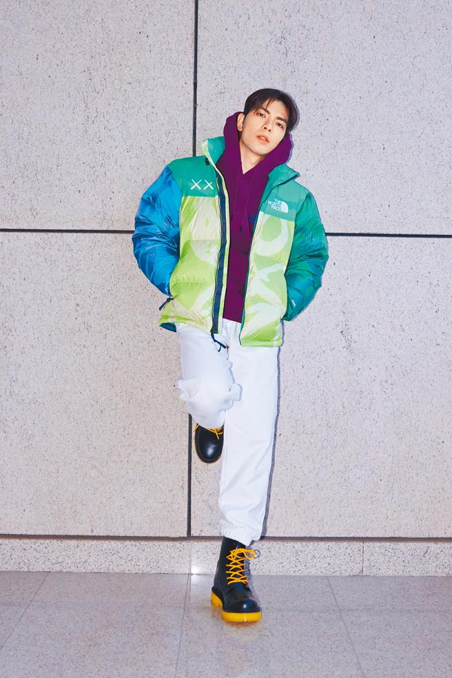 老萧与拥有30年品牌歷史的北风靴跨界合作。（喜鹊娱乐提供）