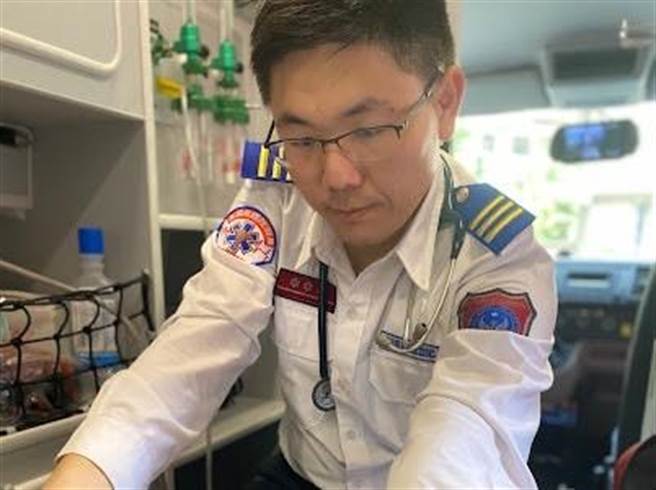 故裕民分队队员庄继如。（新北市消防局提供）