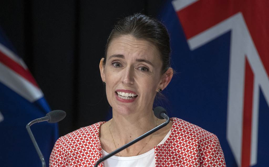 纽西兰今天起实施「红色等级」COVID-19防疫措施总理阿尔登（Jacinda Ardern）的婚礼也必须延后。图／美联社(photo:ChinaTimes)