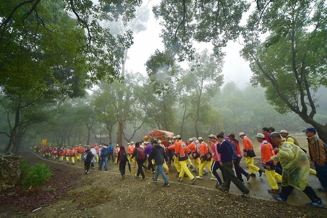 比照去年，今年台南东山迎佛祖因应疫情，不开放信眾随香。（摘自东山碧轩寺官方脸书／张毓翎台南传真）