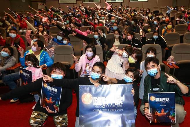 是元介、白润音、李佑铨、陈京甫出席《嗨！神兽》记者会。（邓博仁摄）
