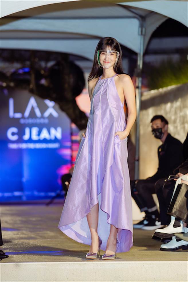 陈敬宣近年来积极开展多元发展，穿上C JEAN走秀可说仙气飘飘。（LAX提供）