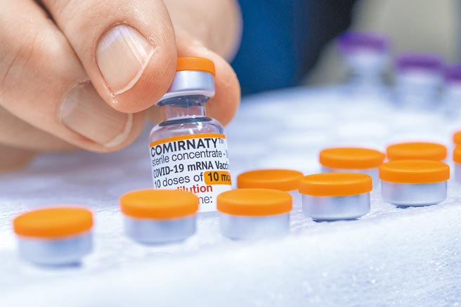 辉瑞疫苗「復必泰」（Comirnaty）图╱美联社