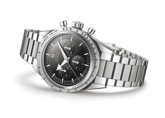 欧米茄针对2022年的第一款主要新作超霸321机芯腕表。图／台湾欧米茄提供