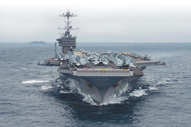 北约24日起将在地中海举行大规模的海军演习，美国航空母舰「杜鲁门号」将参与演习。图为杜鲁门号航母。（摘自美国海军官网）